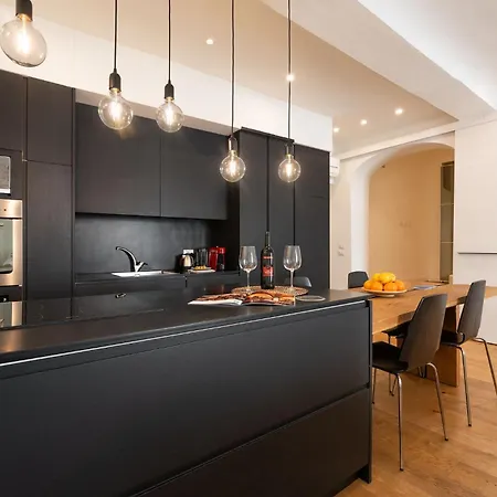 Ta - One Bedroom Luxury Apartment In The Fashion District Florence Exterior photo