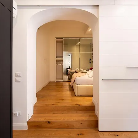 Ta - One Bedroom Luxury Apartment In The Fashion District Florence Exterior photo